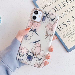 NEW iPhone 11 Vintage floral case